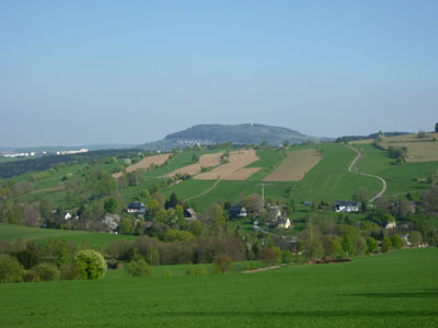 Die Waldhufe - Tannenberg ist ein Waldhufendorf